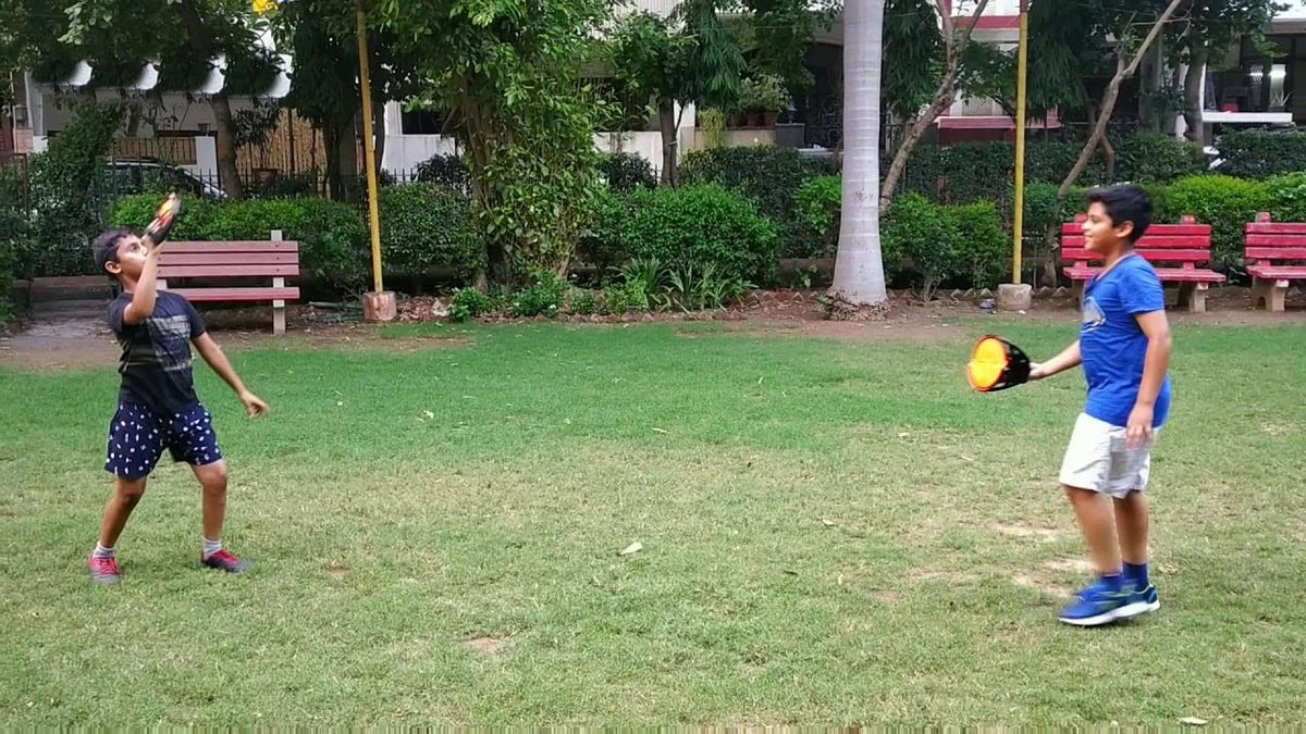Throw And Catch Ball Game (1 pc)