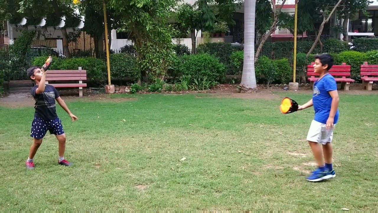 Throw And Catch Ball Game (1 pc)