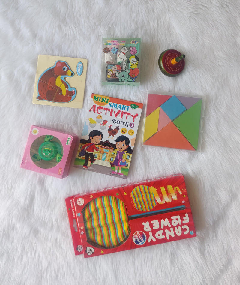 7 Toys Combo