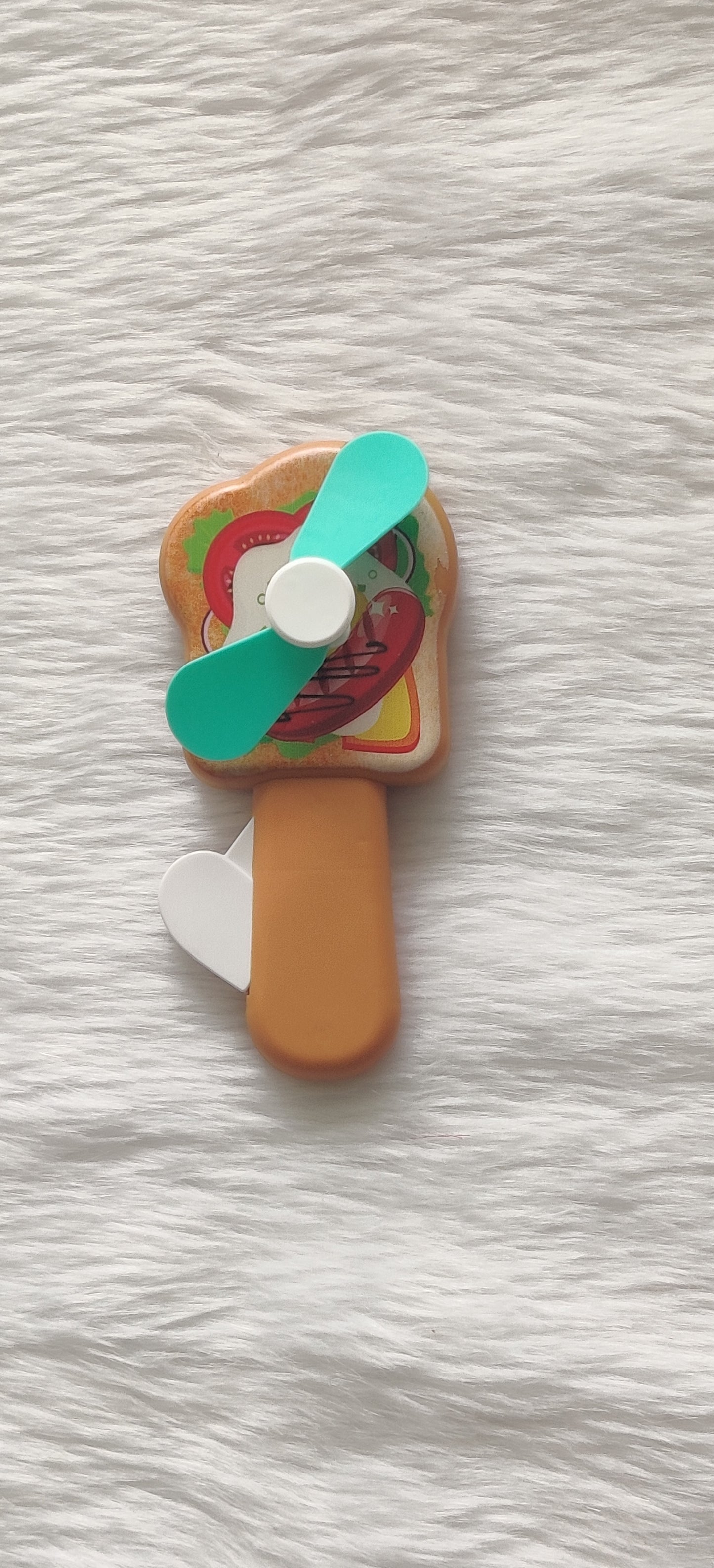 Biscuit Hand Fan