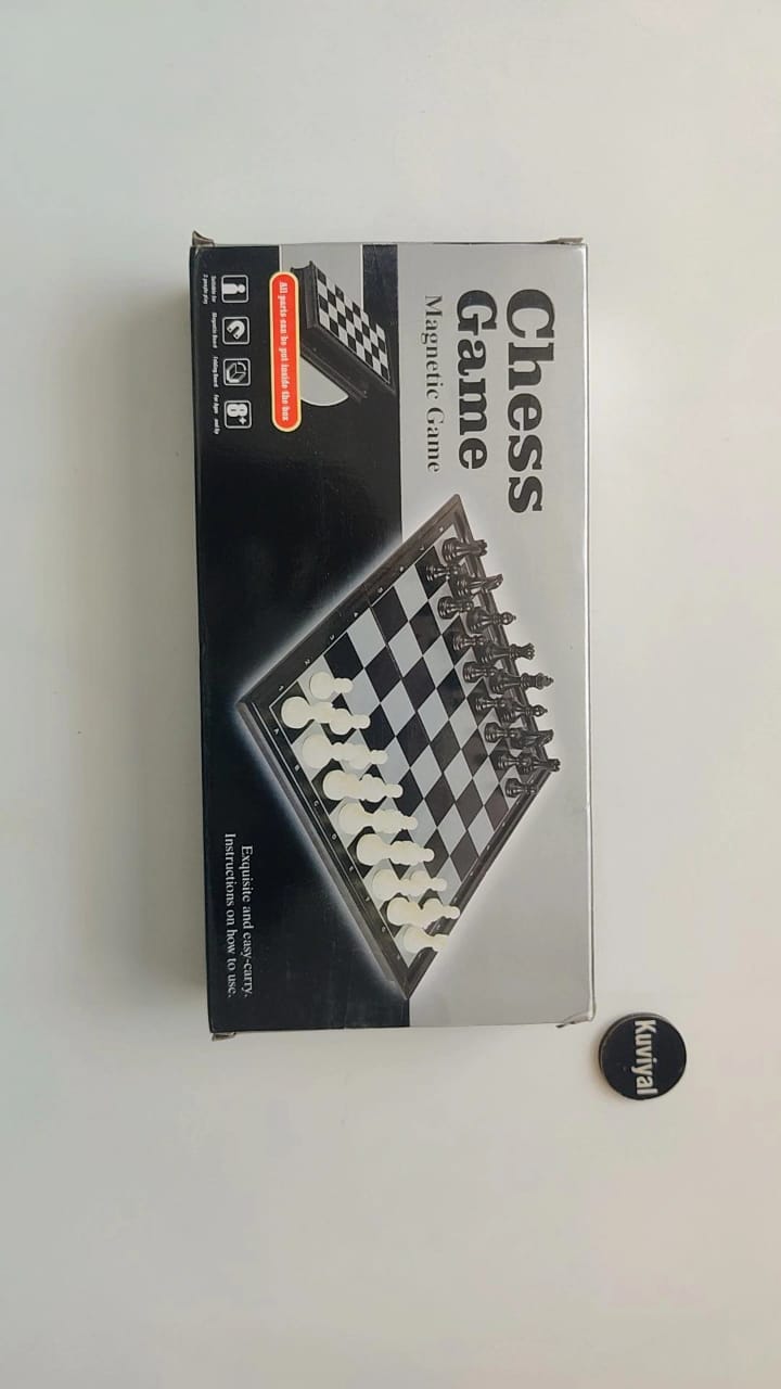 Magnetic Chess Game