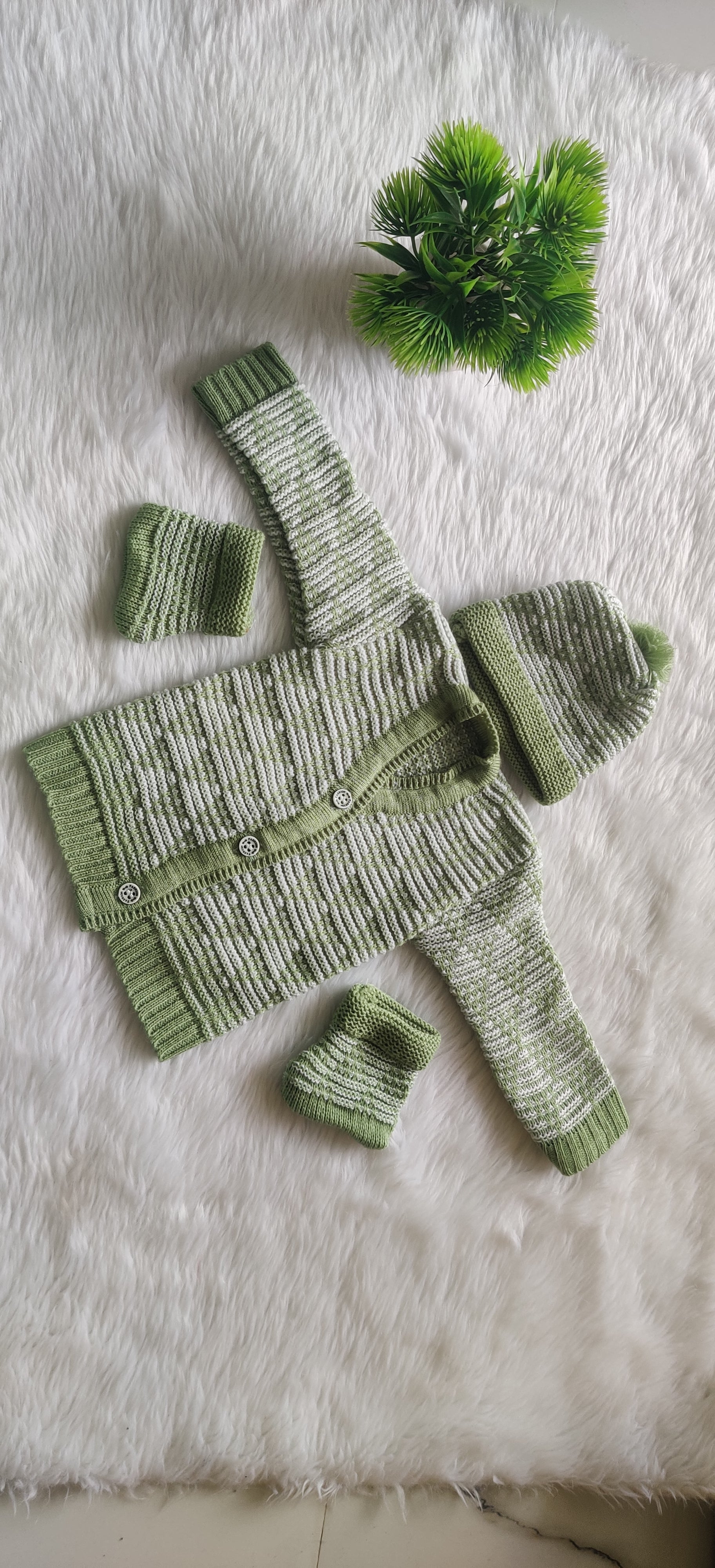 Born Babies Baby Boy & Baby Girl Casual Cotton Sweater Set