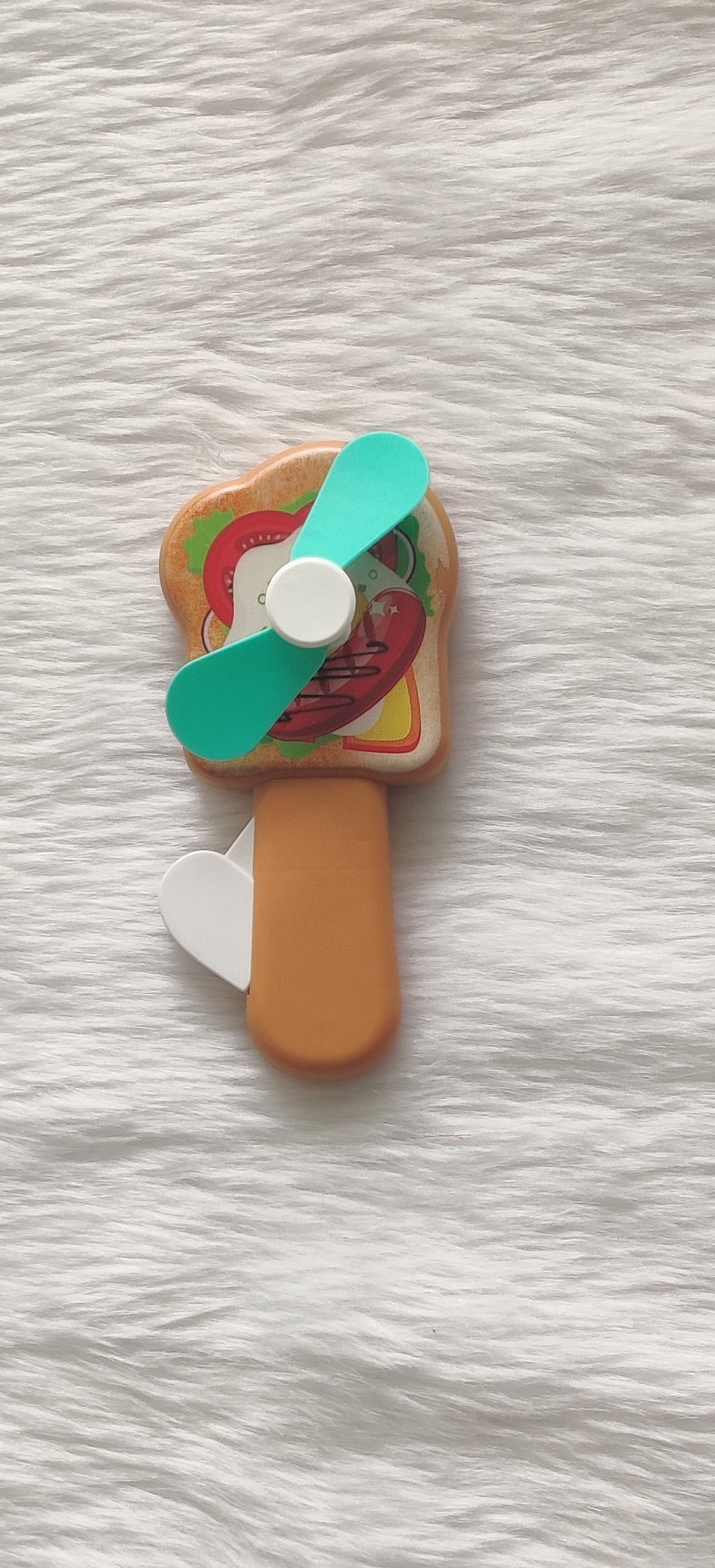 Biscuit Hand Fan