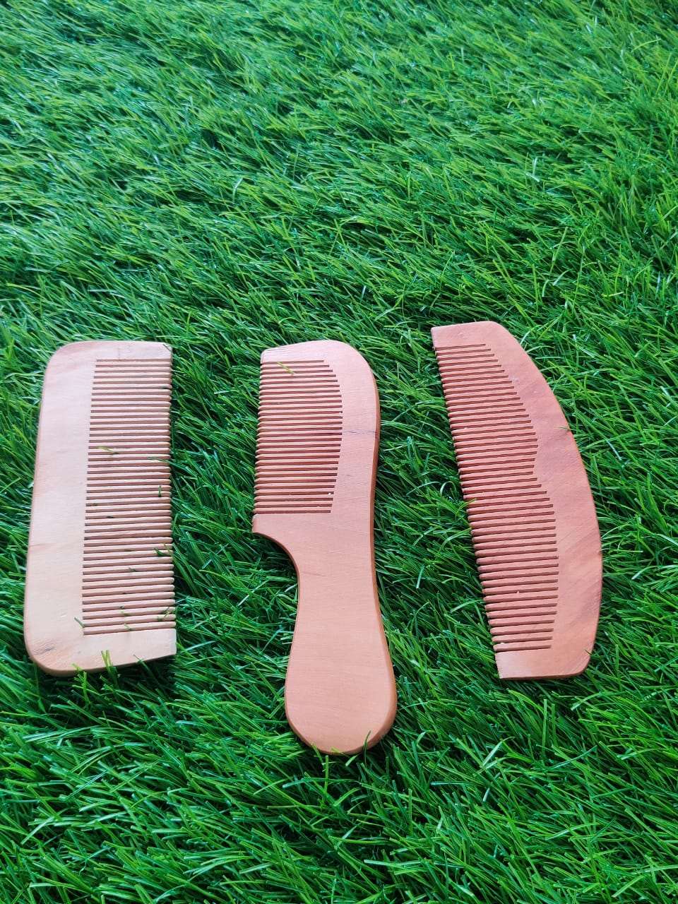 Wooden Comb (1 pc)